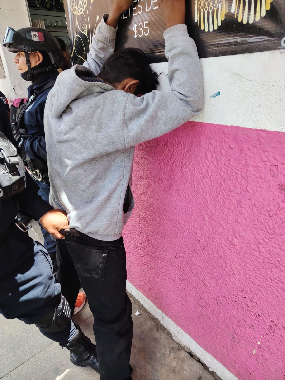 Detienen a ladrón de joyería del Centro Histórico de la Ciudad de Oaxaca