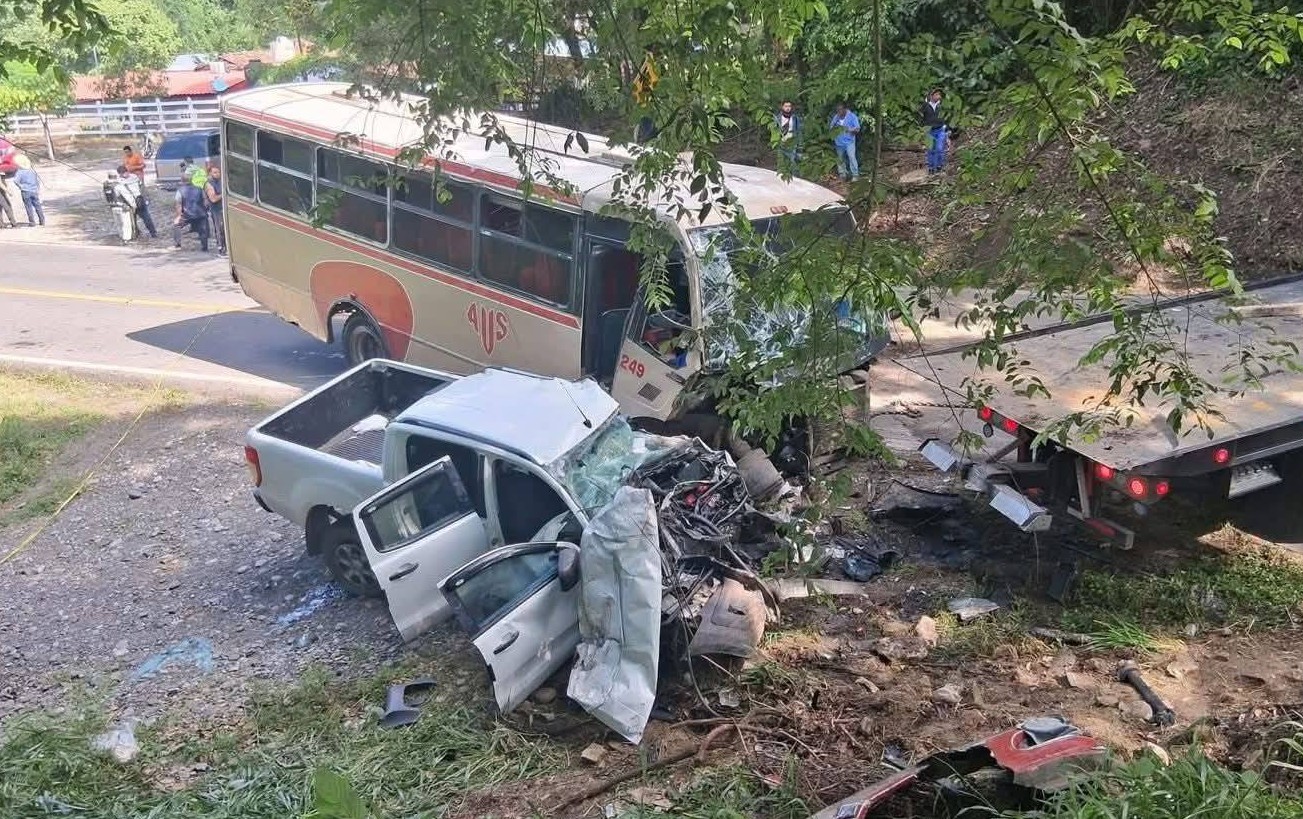 Accidente en la Carretera México-Tuxpan deja un muerto y múltiples lesionados