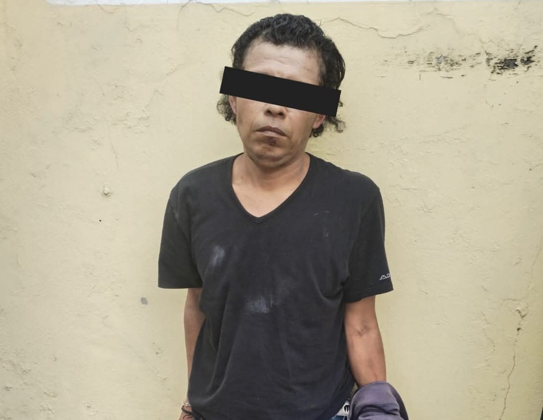 Detienen a sujeto que cristaleaba vehículos en el centro histórico