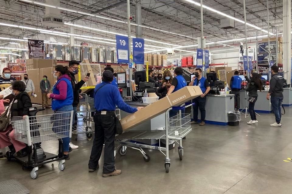 Sube confianza del consumidor en julio