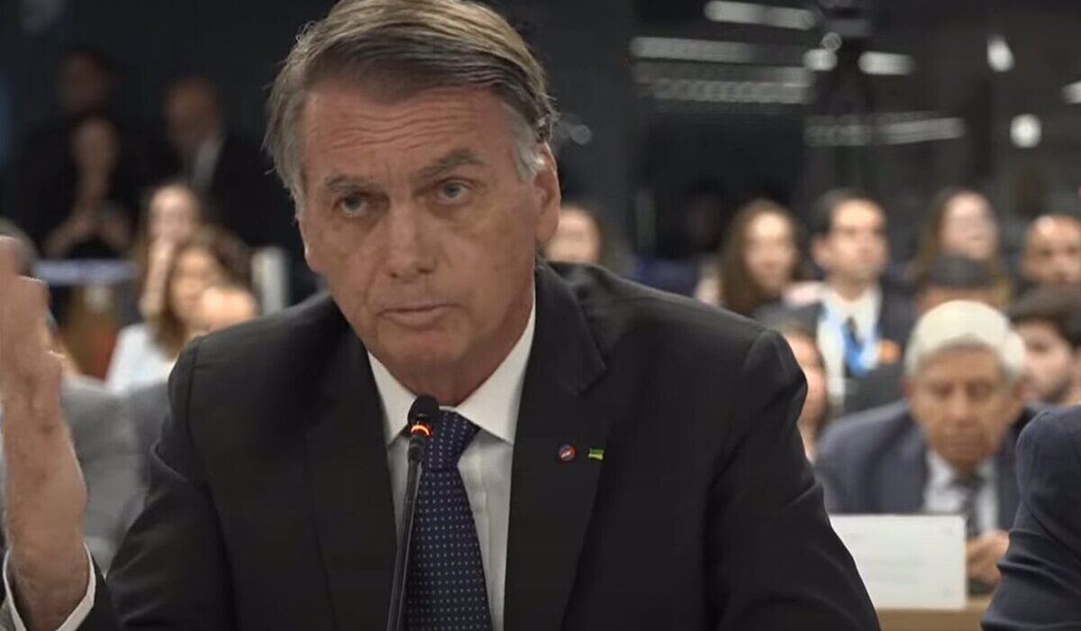 Juez declara a Bolsonaro culpable de atentar contra el régimen democrático