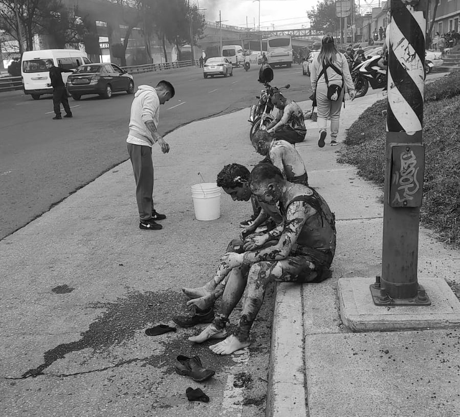 3 muertos y 67 lesionados tras explosión de pipa en puente La Concordia