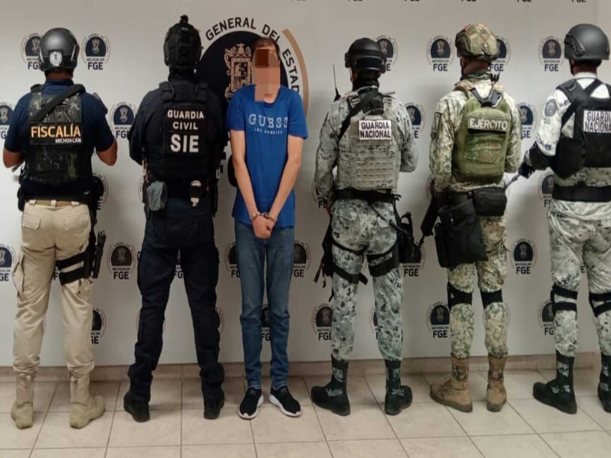 Detienen a secretario de Ayuntamiento de Jiquilpan, Michoacán por delincuencia organizada