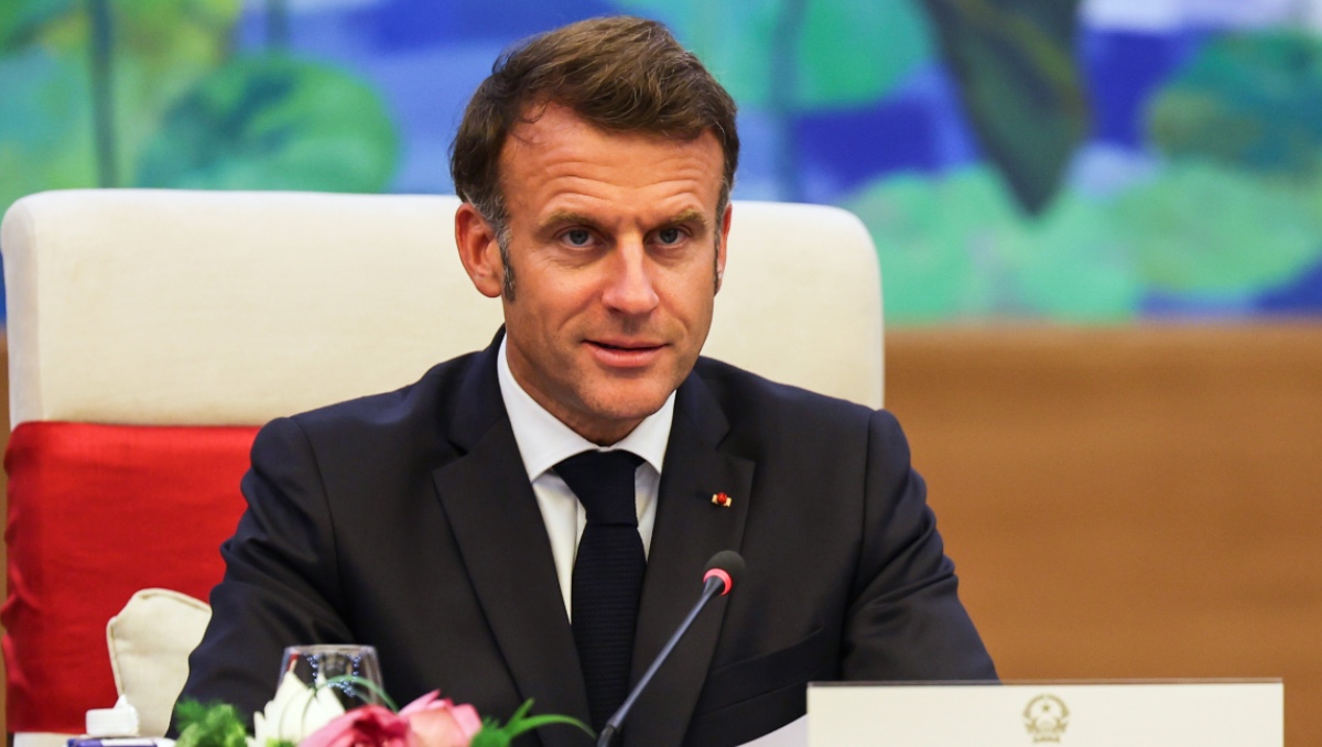 Macron dice a Israel que sería “injusto e irreponsable” anexionarse Cisjordania