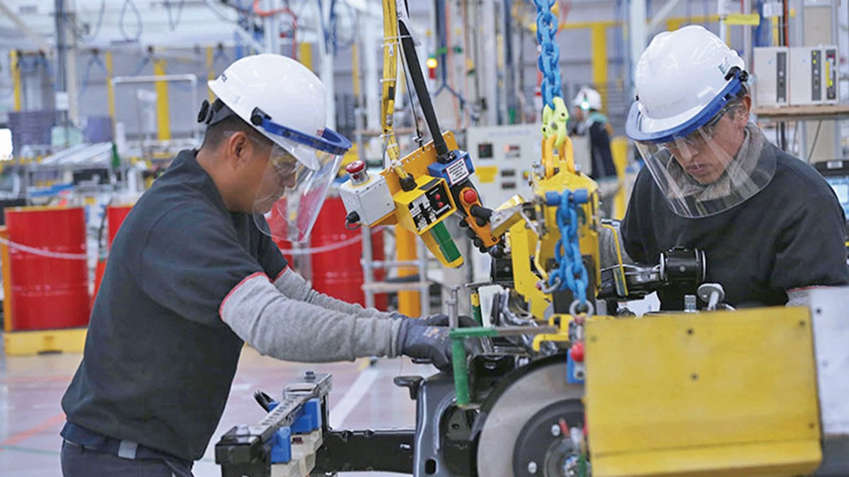 Actividad económica en México crece 0.2% en agosto