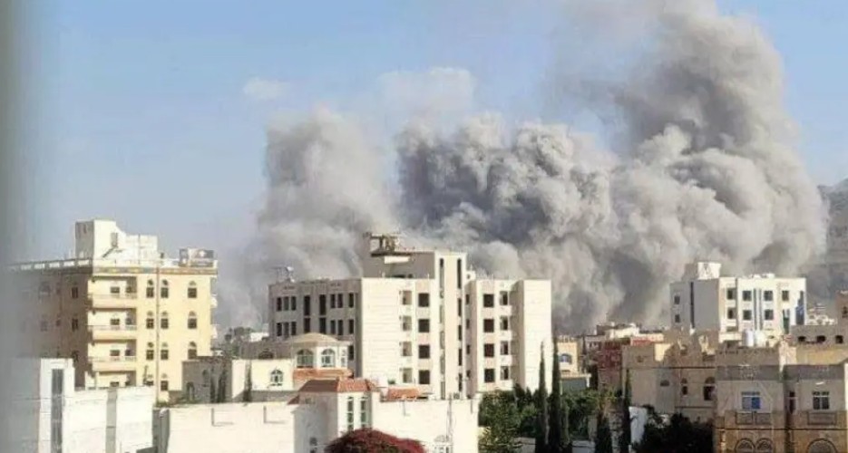 Israel bombardea la capital del Yemen
