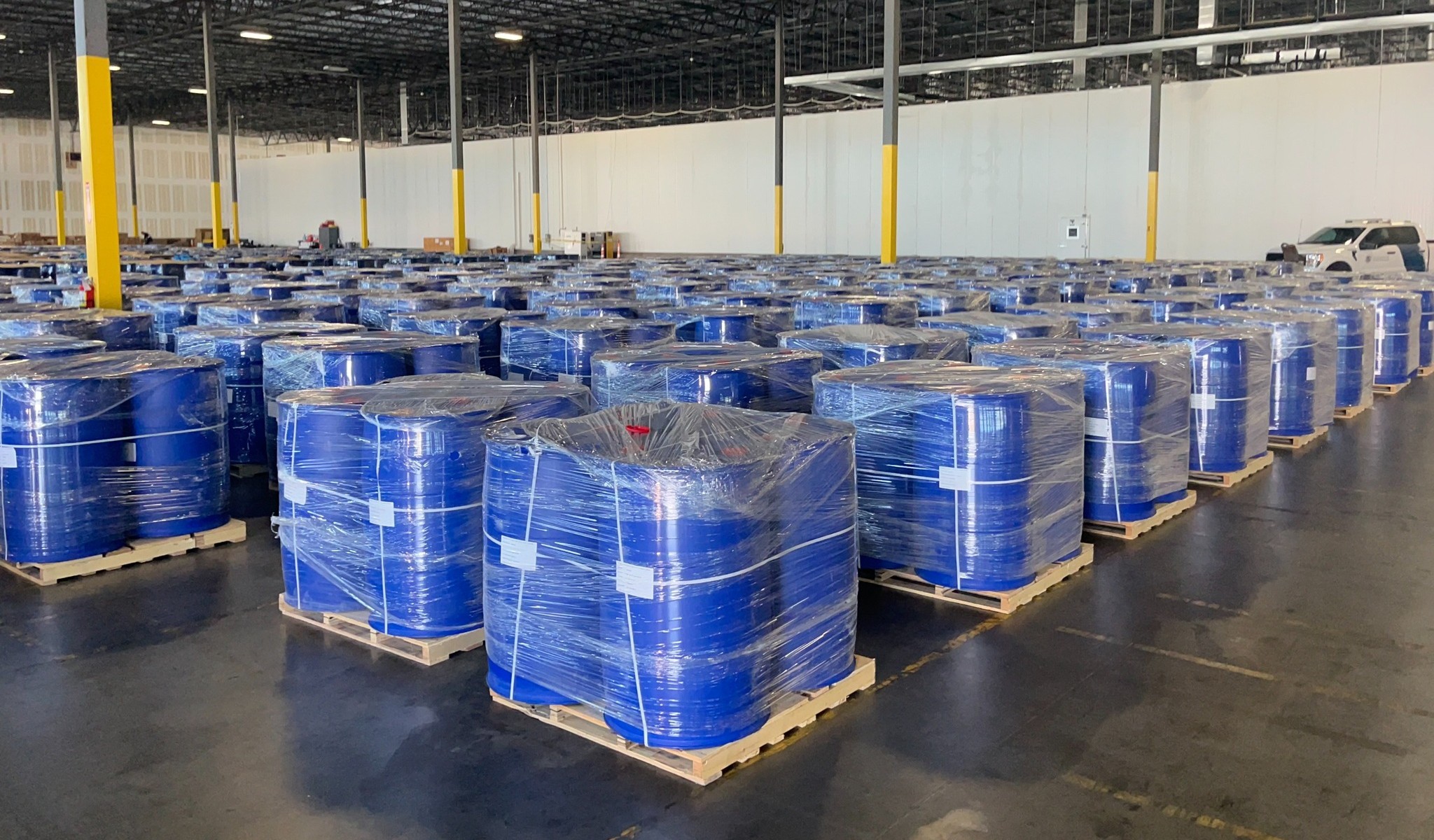 EU incauta 300 mil kilos de precursores químicos de metanfetamina chinos, del Cártel de Sinaloa