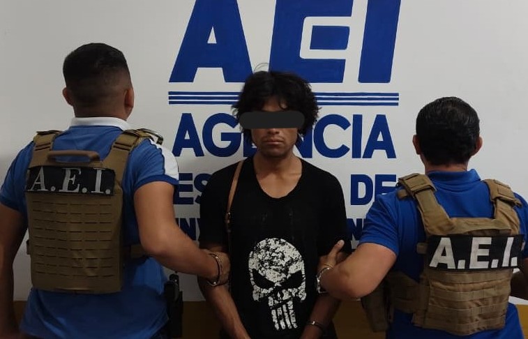 Detienen a cuatro sujetos por el delito de violencia familiar