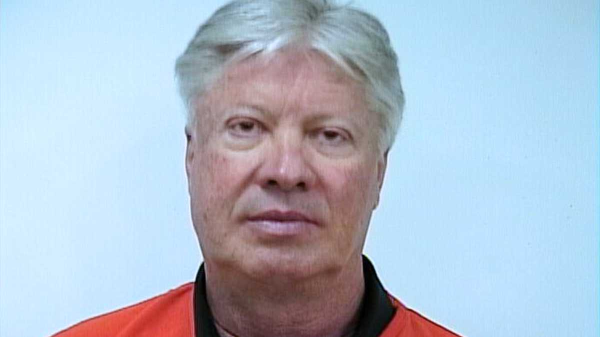 Fundador de megaiglesia de Texas se declara culpable por cargos de abuso sexual infantil