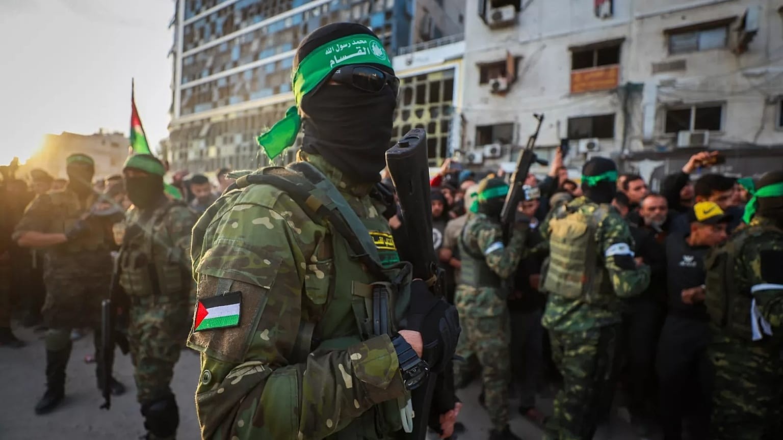 Acepta Hamás liberar a prisioneros israelís e iniciar negociaciones para poner fin a la guerra en Gaza