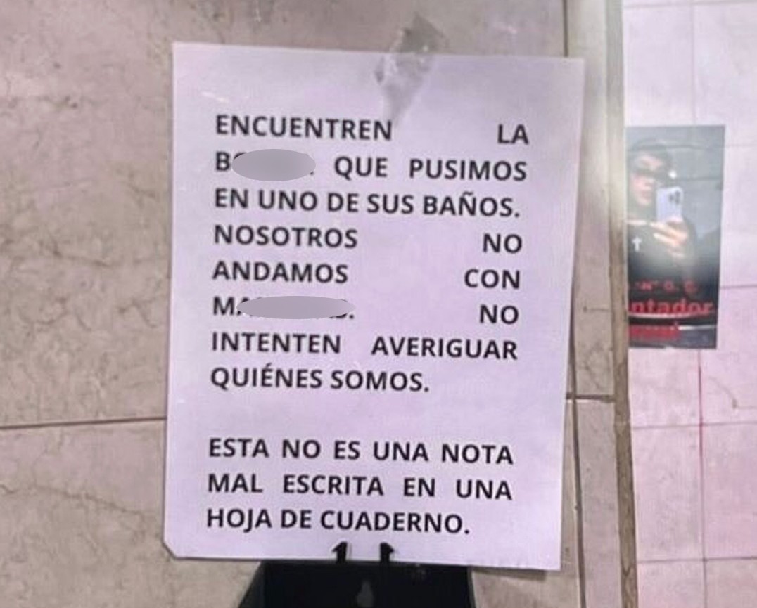Desalojan Facultad de Ciencias Políticas de la UNAM por amenaza de bomba