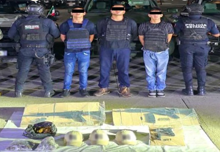 Detienen a tres integrantes de una banda de extorsionadores en Tabasco