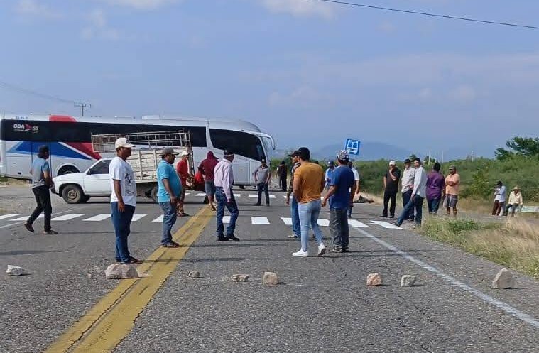 Bloqueos carreteros en el Istmo de Tehuantepec