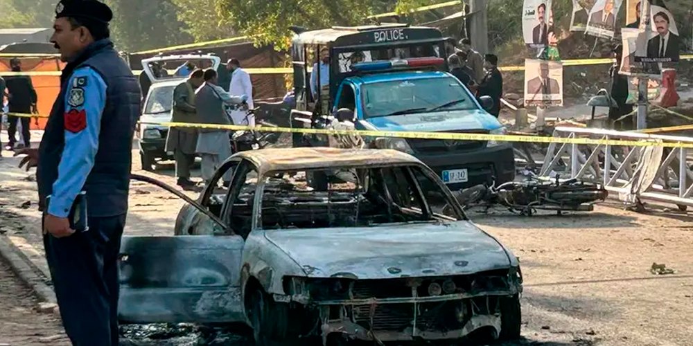 Al menos 12 muertos y 27 heridos en un ataque suicida en Pakistán