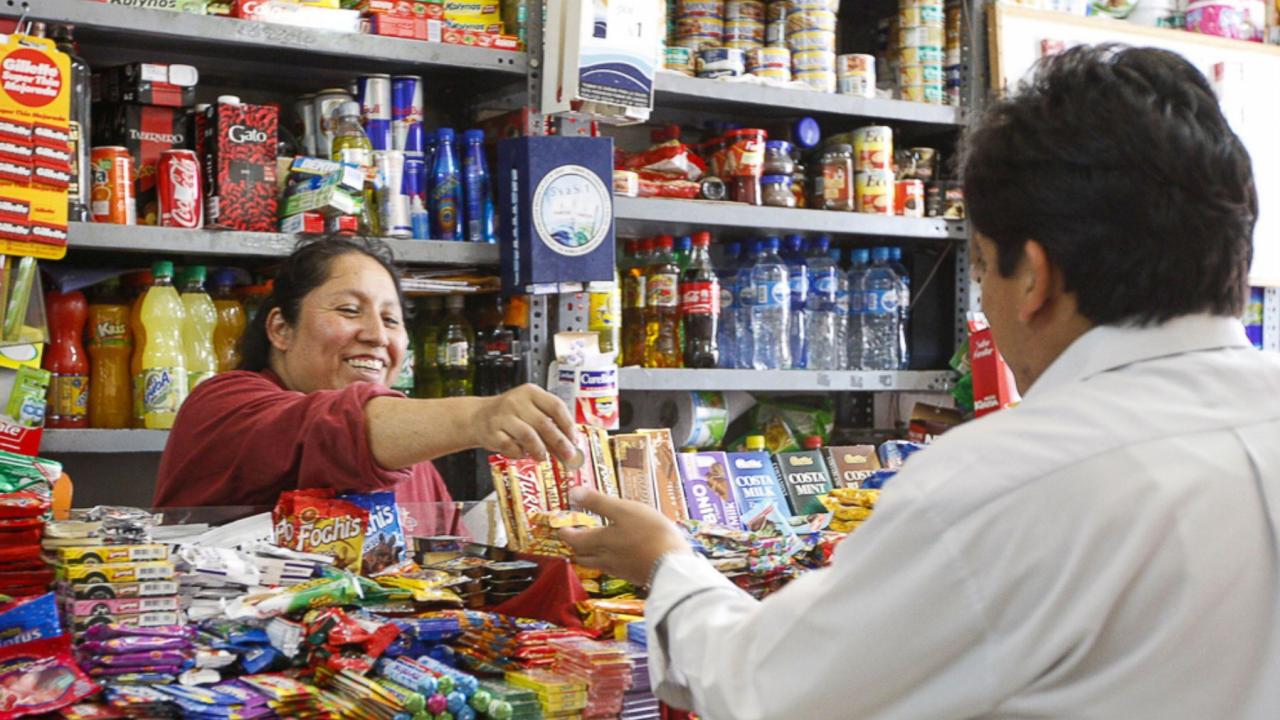 Ventas minoristas en México avanzaron moderadamente en octubre