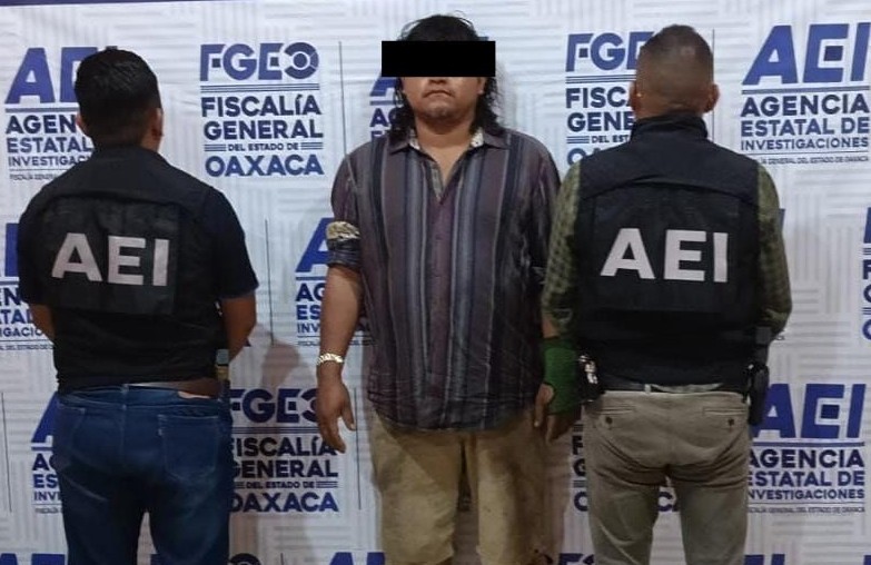 Por abuso de autoridad, detiene a ex agente de Policía de San Juan Mazatlán
