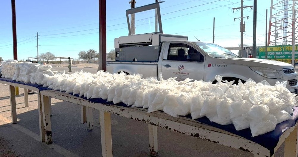 Aseguran vehículo con 212 kilos de metanfetamina en Sonora