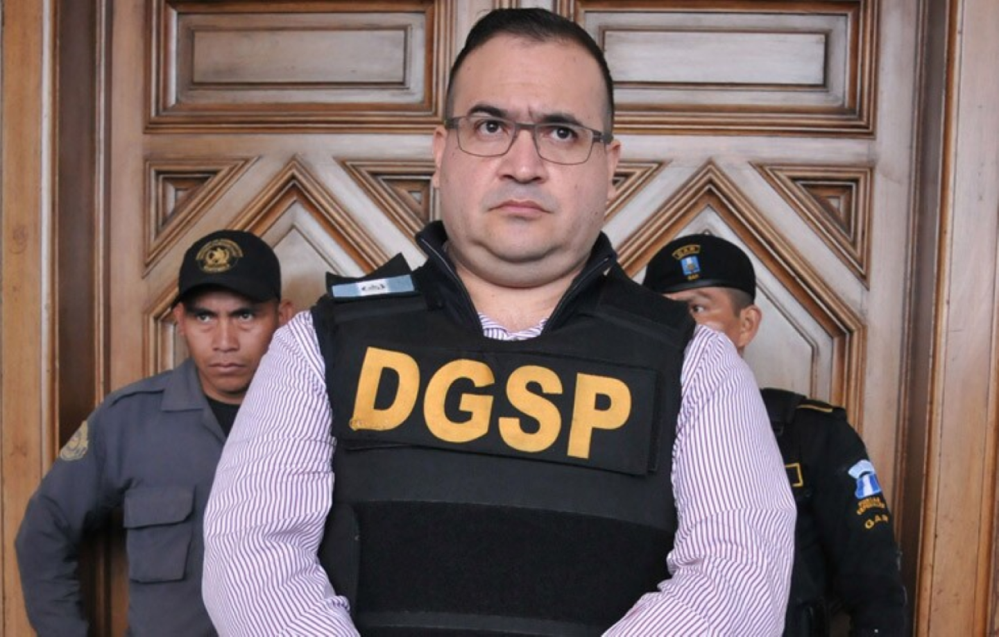 Imputan a Javier Duarte por desvío de 5 mdp en su mandato y le decretan prisión preventiva justificada