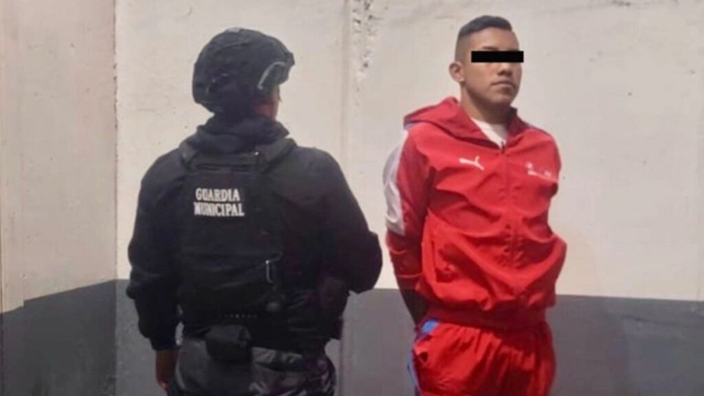 Cae policía de la Guardia Municipal de Naucalpan por venta ilegal de armas